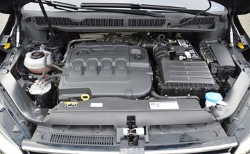 Volkswagen Touran III 2.0 TDI SCR 190KM 2019 Volkswagen Touran 2,0 TDI 190 KM 7 Osobowy FULL LED HIGH-LINE Alcantara Na, zdjęcie 35