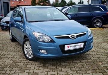 Hyundai i30 I Hatchback 1.6 126KM 2010 Hyundai i30 1.6 Benzyna 126KM, zdjęcie 8