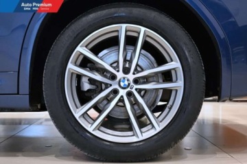 BMW X3 G01 SUV 2.0 20d 190KM 2018 BMW X3 xDrive20dFV23Adaptacyjne reflektory LEDSterowanie Gestami BMW, zdjęcie 20