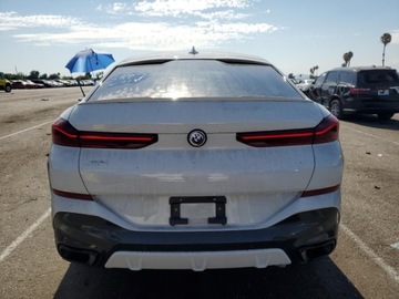 BMW X6 G06 2023 BMW X6 xDrive40I 2023 3.0l 3.0 Benzyna 335KM, zdjęcie 2