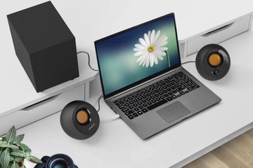 Комплект динамиков Creative Pebble Plus 8 Вт 2.1, черный