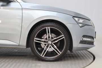 Skoda Superb III Liftback Facelifting 2.0 TSI 190KM 2021 Skoda Superb 2.0 TSI, Salon Polska, Serwis ASO, zdjęcie 14