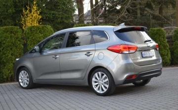 Kia Carens IV Minivan 1.7 VGT CRDi 141KM 2015 Kia Carens Kia Carens 1.7 CRDi Business Line 7os 7DCT 1.7 Diesel 141KM, zdjęcie 17