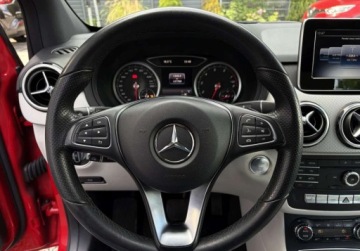 Mercedes Klasa B W246 Sports Tourer Facelifting 1.6 200 156KM 2018 Mercedes-Benz Klasa B 200 156KM LED NAVI perfekcyjny GWARANCJA ZAREJE, zdjęcie 15