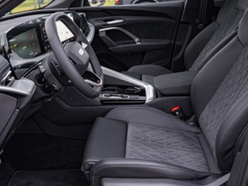 Audi 2026 AUDI Q5 TFSI quattro S line Sportback Suv 2.0 (204KM) 2026, zdjęcie 4
