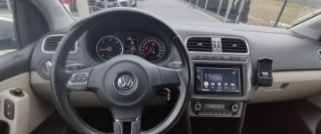 Volkswagen Polo V Hatchback 5d 1.6 TDI-CR DPF 105KM 2010 Volkswagen Polo 1.6 diesel ,bezwypadek ,bogata wersja ,zadbany 1.6 Diesel, zdjęcie 11
