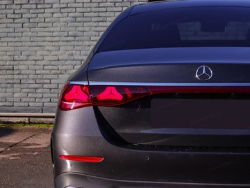 Mercedes Klasa E W214 2025 E Klasa 300 e 4-Matic AMG 2.0 (313KM) 2025, zdjęcie 13