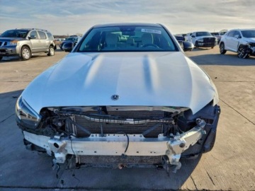 Mercedes Klasa E W213 2022 Mercedes-Benz Klasa E 350 2022 2.0 Benzyna 255KM, zdjęcie 5