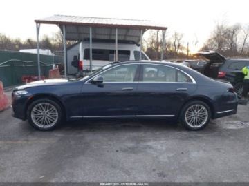 Mercedes Klasa S W223/V223 2022 Mercedes-Benz Klasa S 580 4Matic 2022 4.0 Benzyna 496KM, zdjęcie 2