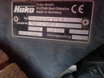 Промышленная самоходная поломоечная машина Hako B 115 R
