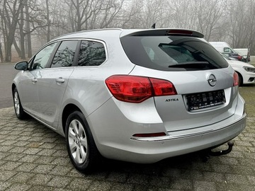 Opel Astra J Sports Tourer Facelifting 1.4 Turbo ECOTEC 120KM 2015 Opel Astra Navi PDC Gwarancja, zdjęcie 7