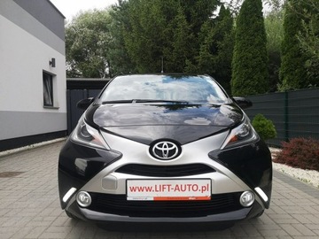 Toyota Aygo II Hatchback 5d 1.0 VVT-i 69KM 2014 Toyota Aygo 1.0 VVT-i 70KM # Klima # Kamera #, zdjęcie 1