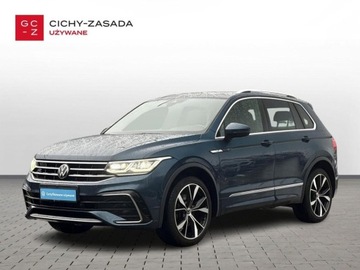 Volkswagen Tiguan II SUV Facelifting 2.0 TDI 200KM 2021 Volkswagen Tiguan R-line Kamery 360 HarmanKardon Zawieszenie DCC ACC Faktu