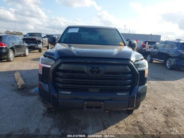 Toyota Tundra II 2024 Toyota Tundra 2024r., SR5, od ubezpieczalni 3.4 Benzyna 389KM, zdjęcie 1