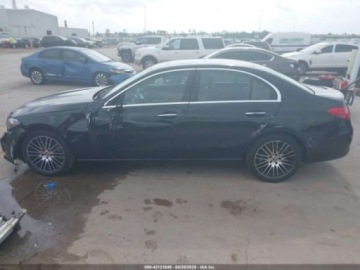 Mercedes Klasa C W206 2024 Mercedes-Benz Klasa C 300 2024 2.0l 2.0 Benzyna 255KM, zdjęcie 2