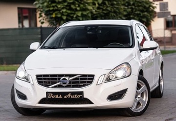 Volvo V60 I Kombi 2.0 D3 163KM 2012 Volvo V60 2.0d3 163KM Xenon Skora Navi Automat Serwis Gwarancjia 2.0, zdjęcie 4