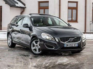 Volvo V60 I Kombi 1.6 T4 180KM 2012 Volvo V60 1.6T 180KM Summum ! Full Opcja Super !, zdjęcie 19