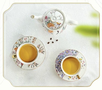 Фарфоровая чашка и блюдце Crane Flowers 250мл в подарочной упаковке