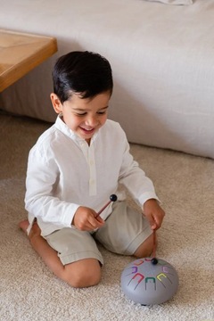 Розовый барабан с табу -барабан