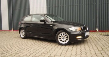 BMW Seria 1 E81/E87 2009 BMW Seria 1 BMW Seria 1 116i 2.0 Benzyna 122KM, zdjęcie 10