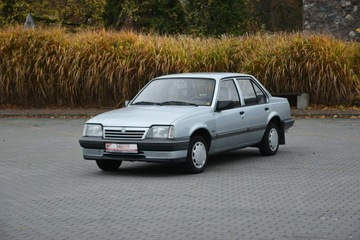 Opel Ascona C Sedan 1.6 N 75KM 1986 Opel Ascona SEDAN 1.6 BENZYNA 75KM 1986r. 138tkm, zdjęcie 1