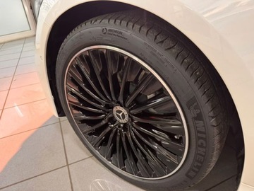 Mercedes Klasa E W214 Sedan 2.0 220d 197KM 2025 E Klasa 220 d 4-Matic AMG 2.0 197KM 2025, zdjęcie 19
