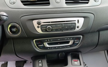 Renault Scenic IV 2016 Renault Scenic LIMITED 1.2 130 Bezwypadkowy Nawigacja Czujniki parkowa, zdjęcie 18