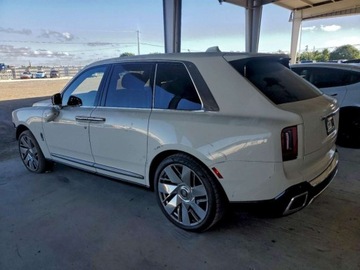 Rolls-Royce 2025 Rolls-Royce Cullinan 2025 6.8 Benzyna 563KM, zdjęcie 1