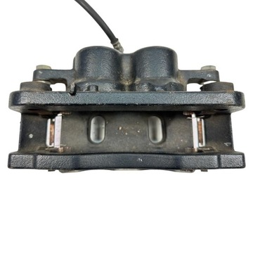 ESCALADE TAHOE YUKON 07-20R ПЕРЕДНИЙ ТОРМОЗНОЙ СУППОРТ ПРАВЫЙ 352C 246C