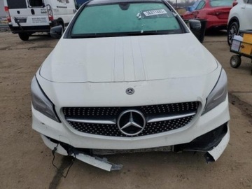 Mercedes CLA C117 2018 Mercedes-Benz CLA 2018, 2.0L, 4x4, od ubezpiec..., zdjęcie 4