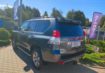 Toyota Land Cruiser IV 3.0 D-4D 173KM 2010 Toyota Land Cruiser Salon POLSKA GWARANCJA Super stan Zobacz 3.0 Diesel, zdjęcie 7