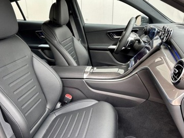 Mercedes GLC C254/X254 Coupe 2.0 220d 197KM 2025 GLC Coupe 220 d 4-Matic AMG Line 2.0 (197KM) 2025, zdjęcie 4