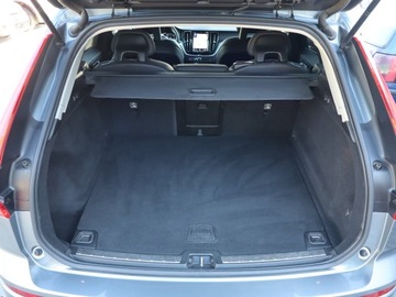 Volvo XC60 II Crossover D4 190KM 2018 Volvo XC60 D4, Salon Polska, 187 KM, 4X4, zdjęcie 13