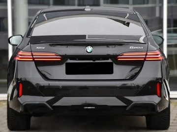 BMW Seria 5 G90-91 Touring 2.0 520d 197KM 2025 BMW Seria 5 520d xDrive Sport Sedan 2.0 (197KM) 2025, zdjęcie 2