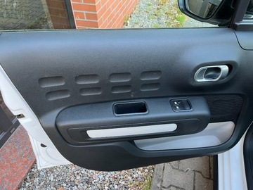 Citroen C3 III Hatchback 1.2 PureTech 82KM 2019 Citroen C3 1.2 benzyna 83 KM LED alufelgi tempomat zarej w PL zadbany, zdjęcie 14