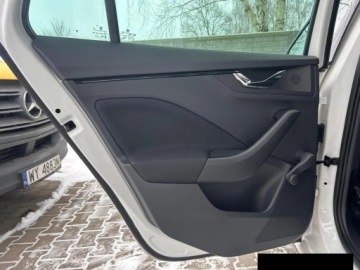 Skoda Scala Hatchback 1.0 TSI 110KM 2022 Skoda Scala 1.0 Benzyna 110KM 2022r Zarejestrowany, zdjęcie 17