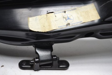 Mercedes W201 190 Средняя стойка правая