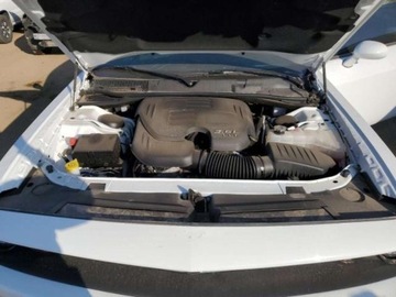 Dodge Challenger III 2022 Dodge Challenger 2022, 3,6L, 4x4, GT 3.6 Benzyna 303KM, zdjęcie 9