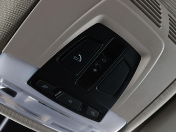 BMW Seria 3 F30-F31-F34 Limuzyna Facelifting 2.0 318d 150KM 2017 BMW 318 2.0d GT Luxury Line Panorama Navi Tempomat, zdjęcie 34