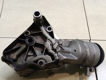 CHLADIČ SKŘÍŇKA FILTRU OLEJE VECTRA C 1.9 CDTI