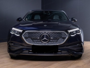 Mercedes Klasa E W214 Sedan 2.0 220d 197KM 2025 E Klasa 220 d 4-Matic AMG 2.0 197KM 2025, zdjęcie 1