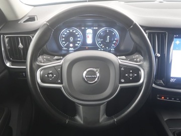 Volvo V60 II  Kombi 2.0 D3 150KM 2020 Volvo V60 D3 2.0, Salon Polska, Serwis ASO, zdjęcie 14