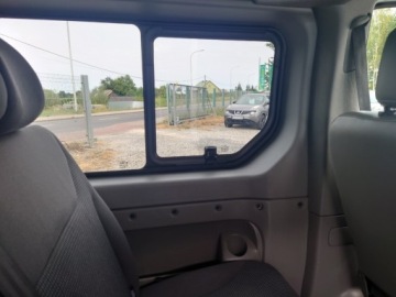 Opel Vivaro A Combi L1 2.0 CDTI 115KM 2013 Opel Vivaro Opel Vivaro 2.0 CDTI L2H1 Life Cosmo 2.0 Diesel 114KM, zdjęcie 10