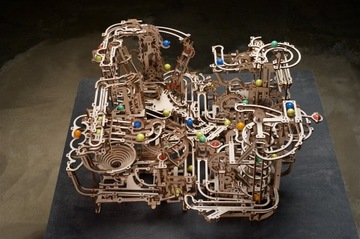 Деревянная дорожка для шариков с цепной талью. Пазл для мраморного бега 3d Ugears