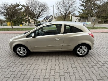 Opel Corsa D Hatchback 1.2 Twinport ECOTEC 80KM 2007 Opel Corsa D 1.2B 2007r Klimatyzacja Nawigacja, zdjęcie 9