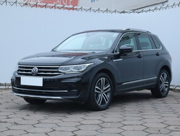 Volkswagen Tiguan II SUV Facelifting 2.0 TSI 190KM 2022 VW Tiguan 2.0 TSI, Salon Polska, 1. Właściciel, zdjęcie 1