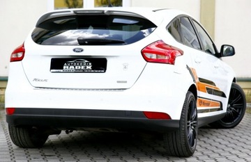 Ford Focus III Hatchback 5d facelifting 1.0 EcoBoost 125KM 2016 Ford Focus Klimatronic Parktronic/6 Bieg/GWARANCJA, zdjęcie 18