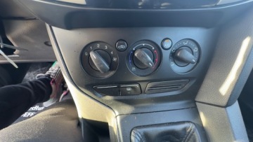 Ford Focus III Sedan Facelifting 1.6 TDCi 115KM 2014 Ford Focus Raty 1.6 TDCI Kamera Navi Tablet Klima Salon PL 1 wlasciclel Gw, zdjęcie 33