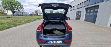 Volvo V40 II Cross Country 2.0 D4 DRIVE-E 190KM 2014 Volvo V40 Volvo V40 D4 Momentum 2.0 Diesel 190KM, zdjęcie 29