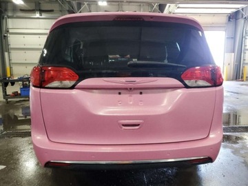 Chrysler Pacifica II 3.6 V6 291KM 2017 Chrysler Pacifica 2017r., Touring L, 3.6L, od ubezpieczalni 3.6 Benzyna, zdjęcie 3